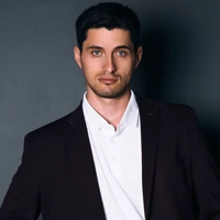 Assistant 3
